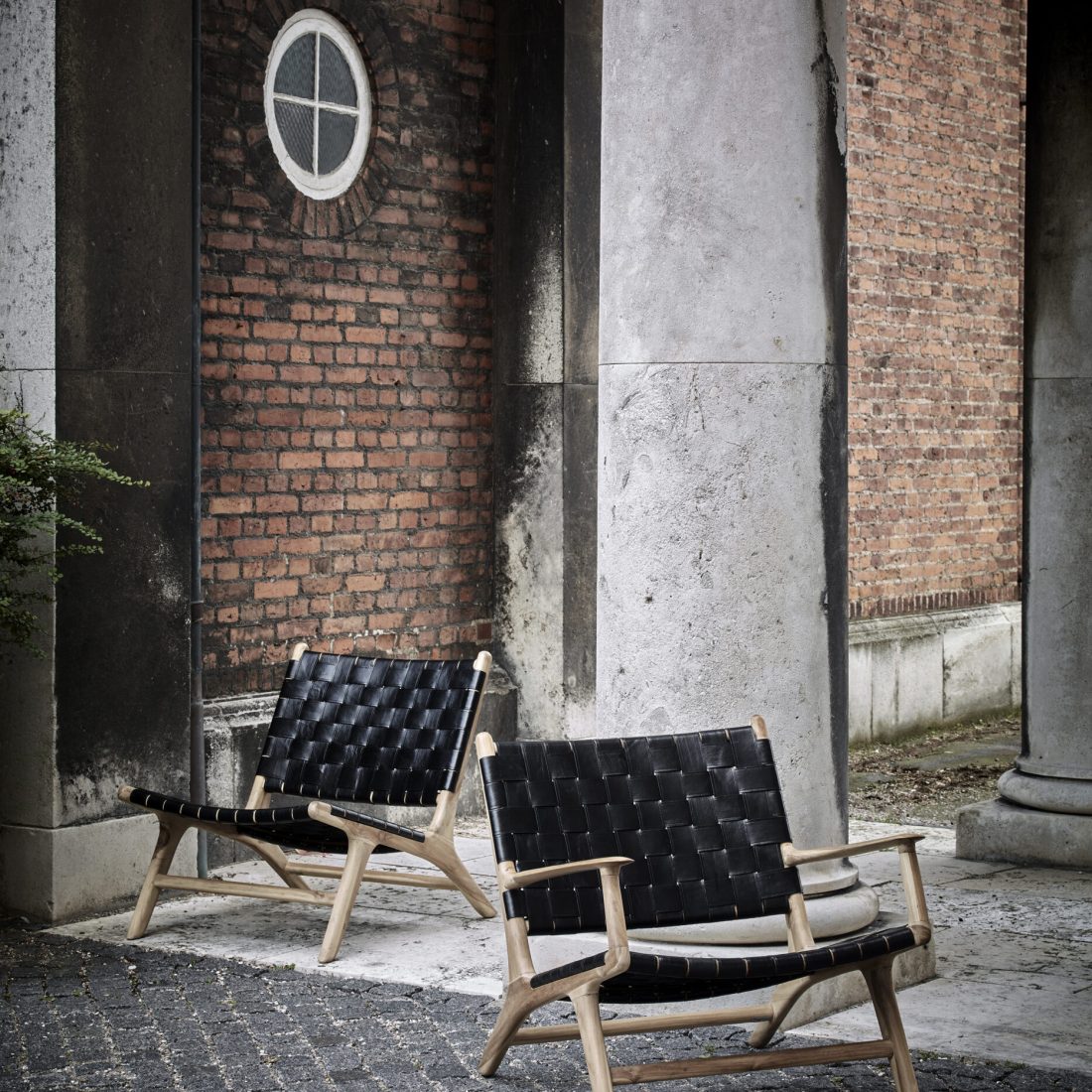 black lounge chairs encoded